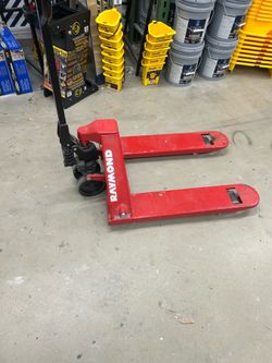 Pallet jack