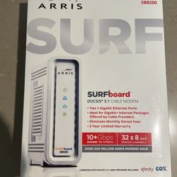 ARRIS SURFboard SB8200 DOCSIS 3.1 Cable Modem