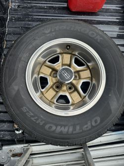 Oldsmobile Rally Wheel A lot Of Tread