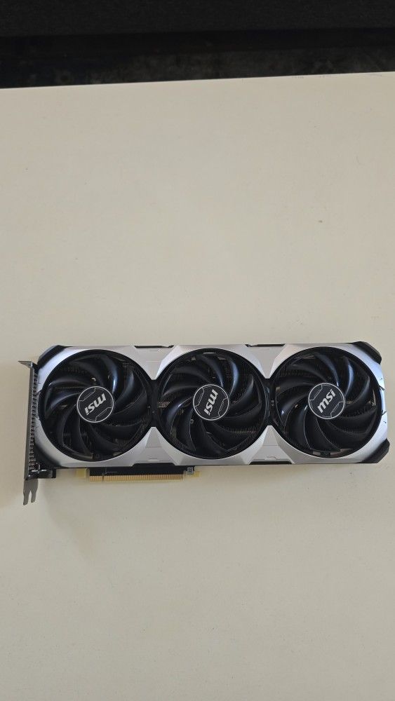 MSI GeForce RTX 4070 Gaming X Trio 12G