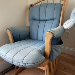 Dutailier Gliding Chair