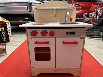 Hape Wooden Play Kitchen - White Gourmet Kitchen, Like New
