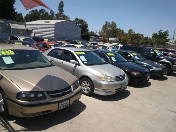 CHEAP CARS $1000  for Sale in Sacramento, CA - OfferUp
