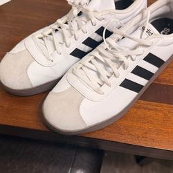 ADIDAS SIze 13 like new $45