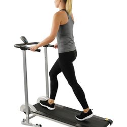 MANUAL TREADMILL W/ INCLINE & DIGITAL MONITOR