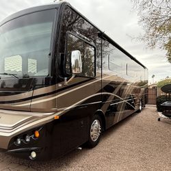 2016 Fleetwood EXPEDITION 38K