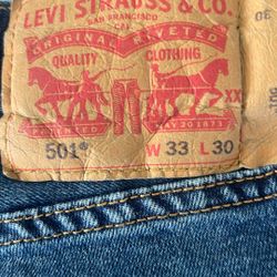 MEN’S LEVI STRAUSS SIZE 32WAIST 30 LENGTH 