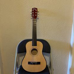 Acoustic Guitar (child)