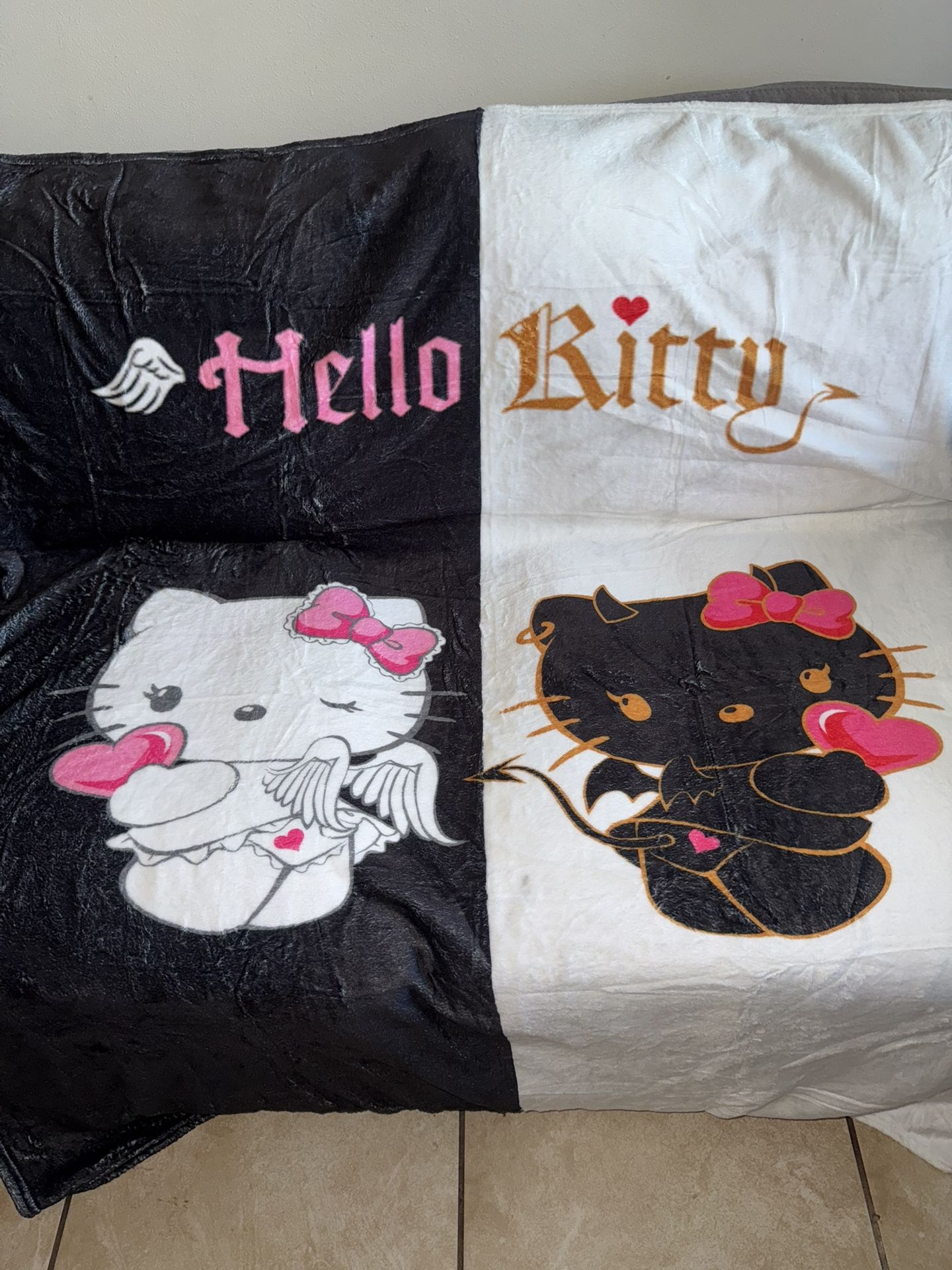 Hello Kitty Blanket