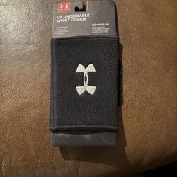 UA QB Wrist Coach
