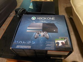 Xbox One Halo edition