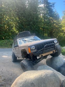 1990 jeep Cherokee, XJ pioneer