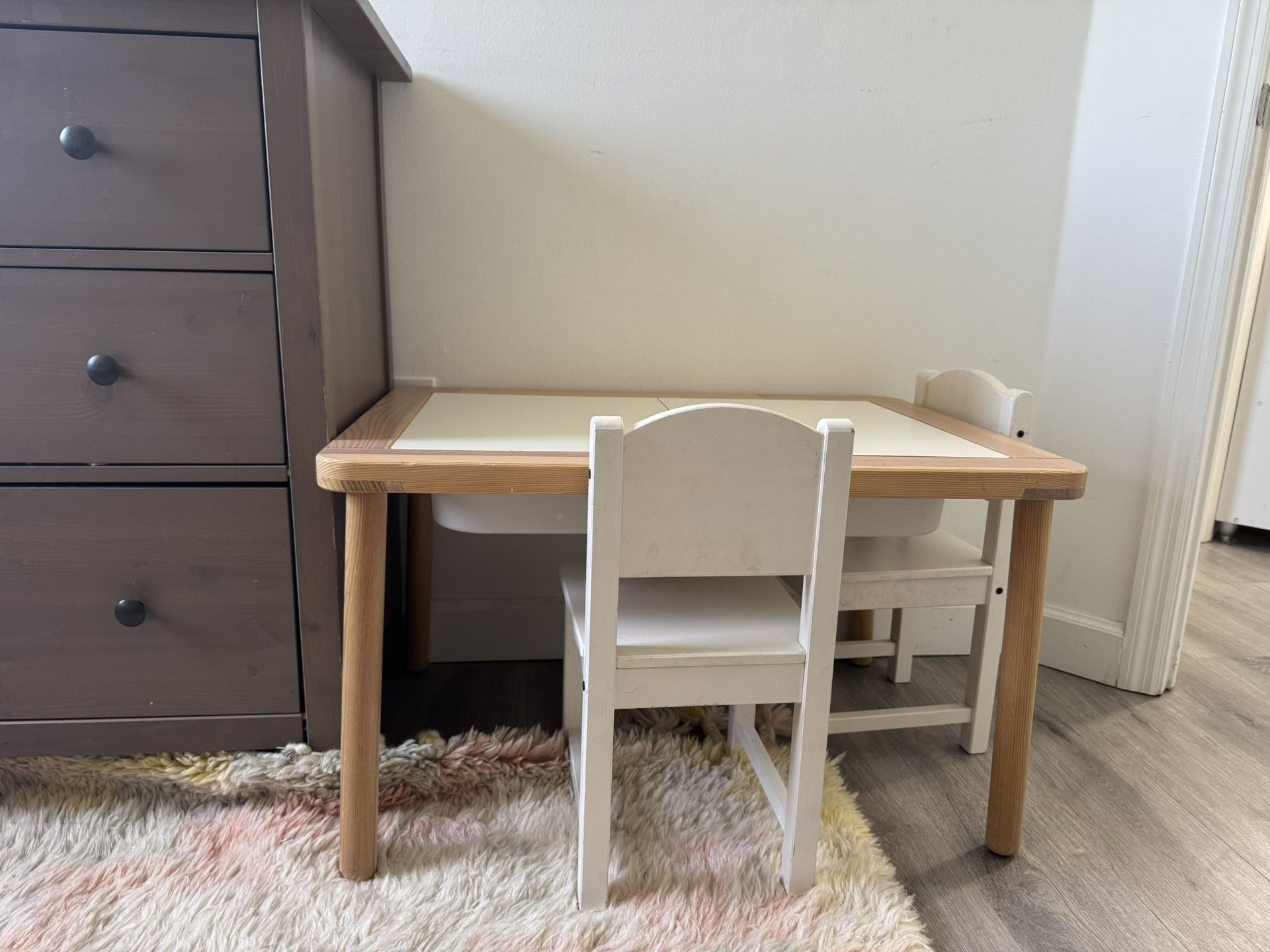 Kids Table And Chairs