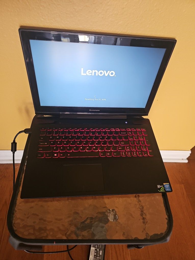 Lenovo Y50 Laptop