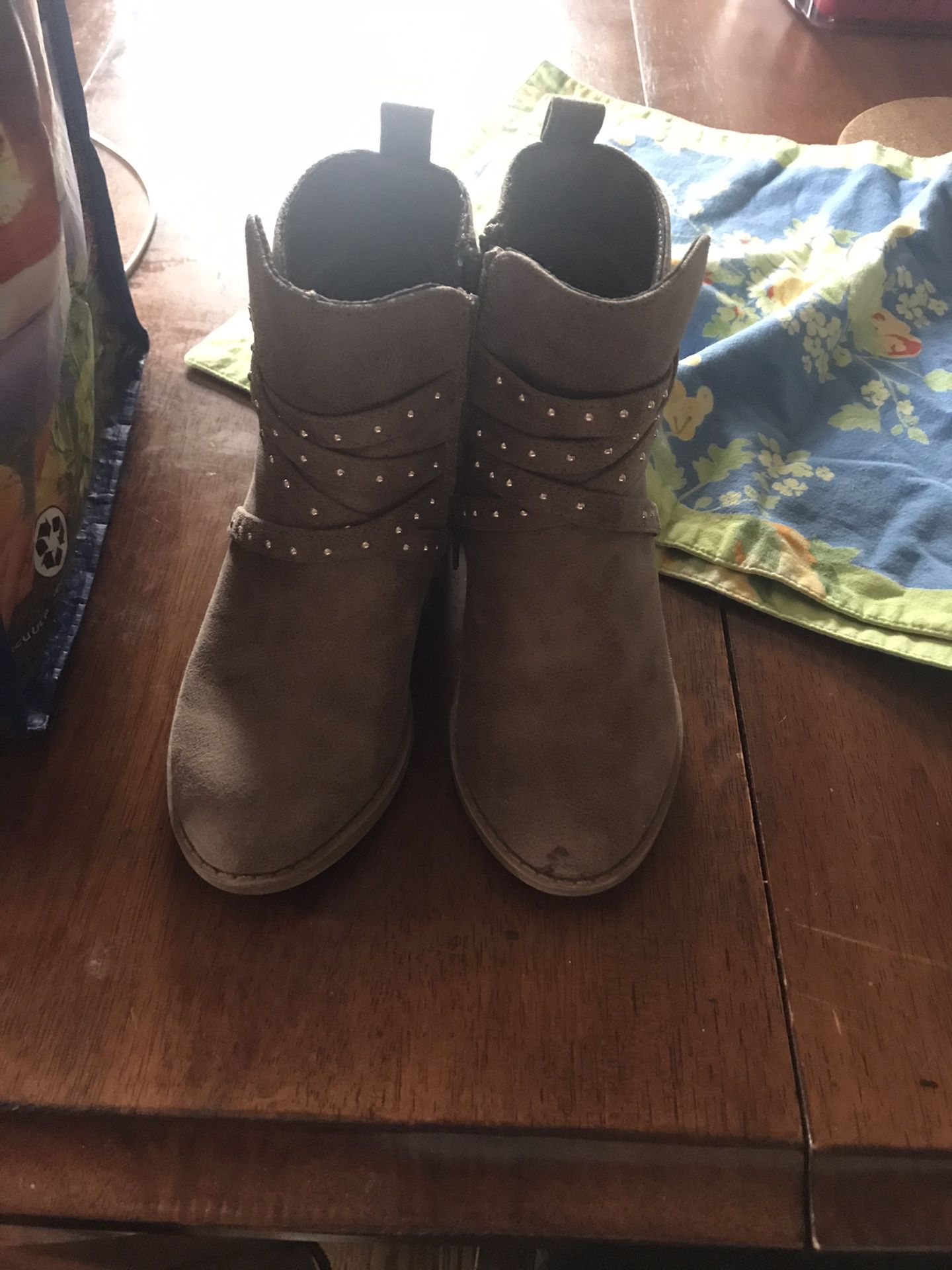 Justice Girls boots size 12