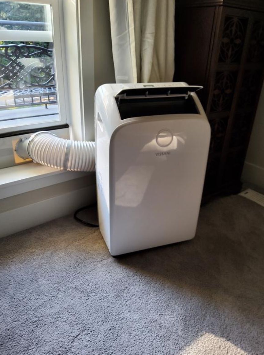 Vissani 8,000 BTU 115-Volt Portable Air Conditioner for 350 sq. ft. Rooms in White