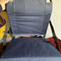 Bleacher cushion/ Stadium chair