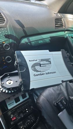 Laptop mount