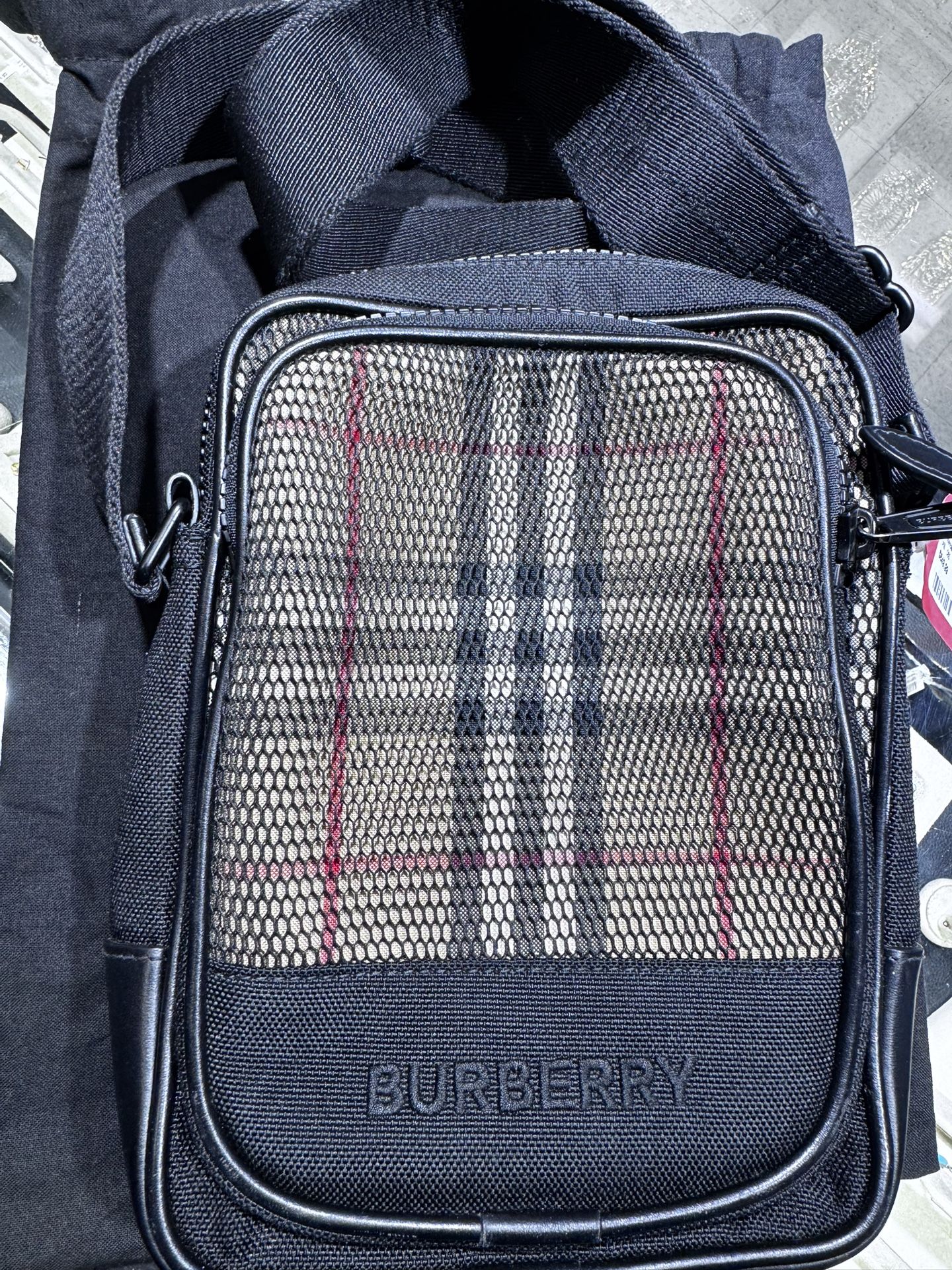 Burberry Freddie Zipped Messenger Bag