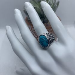 Vintage Ring - Silver and Turquoise - Large Size 7