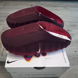 Nike mind slides (Team Red)