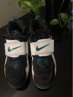 Boys/Men Nike size 9 $30
