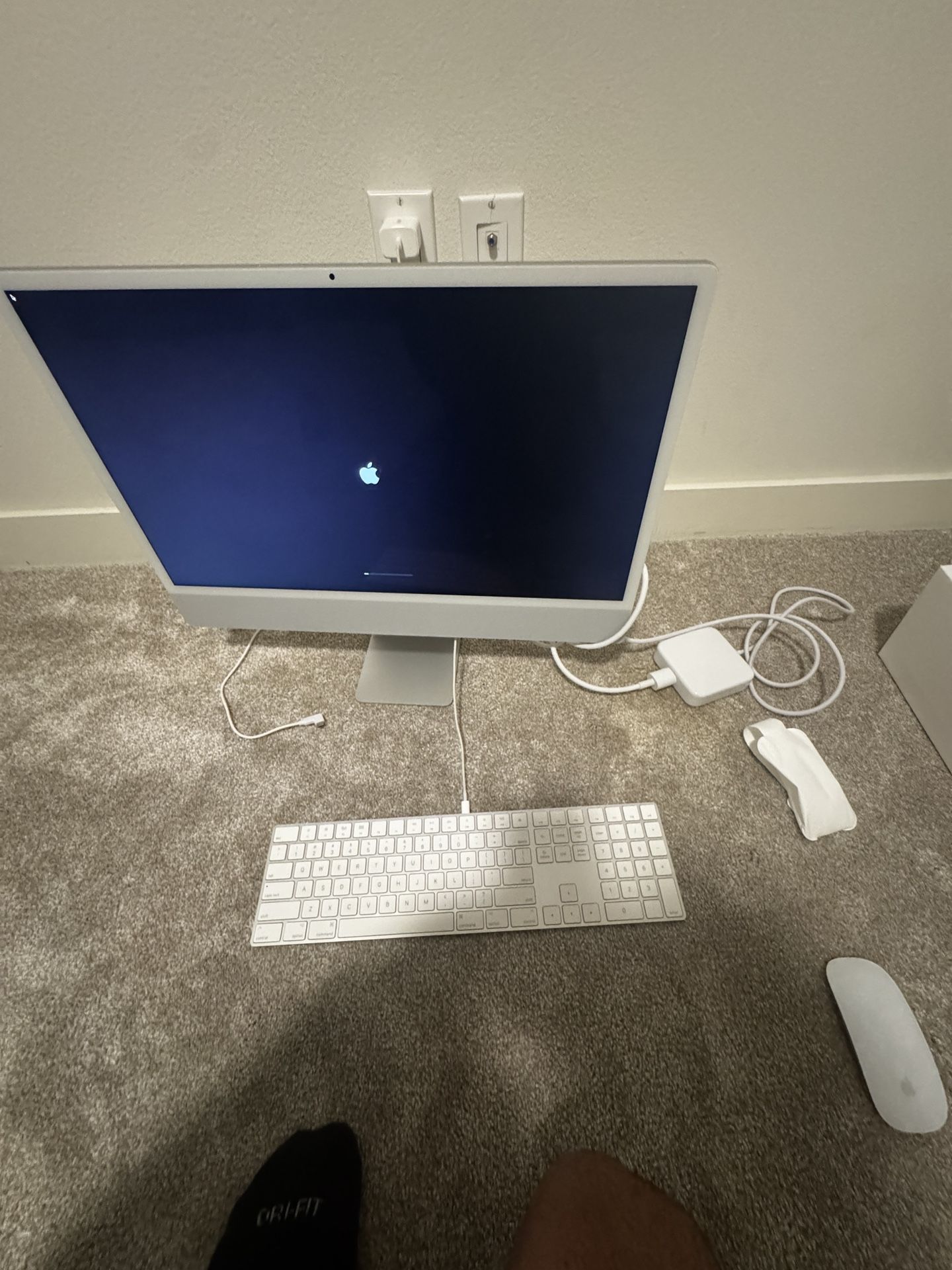 1,000 iMac New