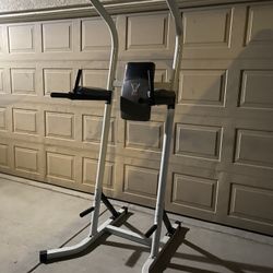 Power Tower Station For Pull Ups,crushes,legPullUps,&PushUps