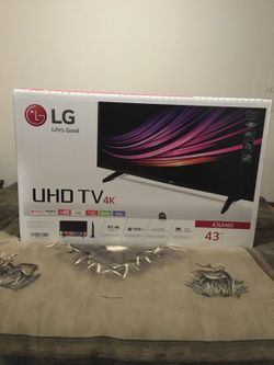 43" LED Flat Screen TV