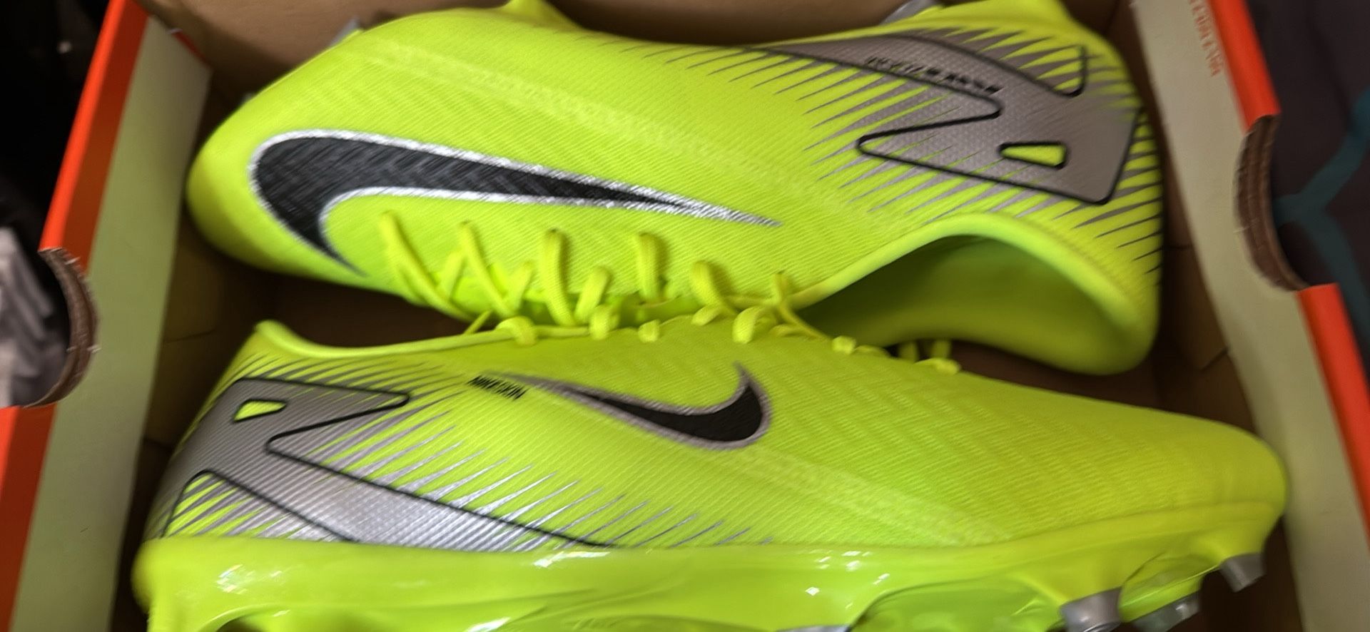 Zoom Vapor 16 Academy FG/MG