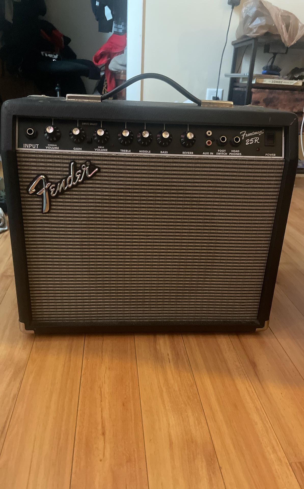 Fender Frontman 25R