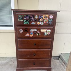 Dresser