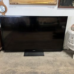 Sharp Aquos Quattron 3D Big Screen TV