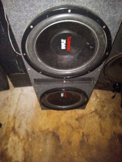 Two black Pyle power 15in speakers