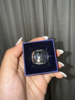 Swarovski Nirvana crystal ring 55MM Good Conditions 