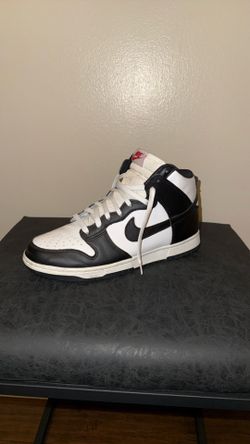 Nike Wmns Dunk High ‘Black White’