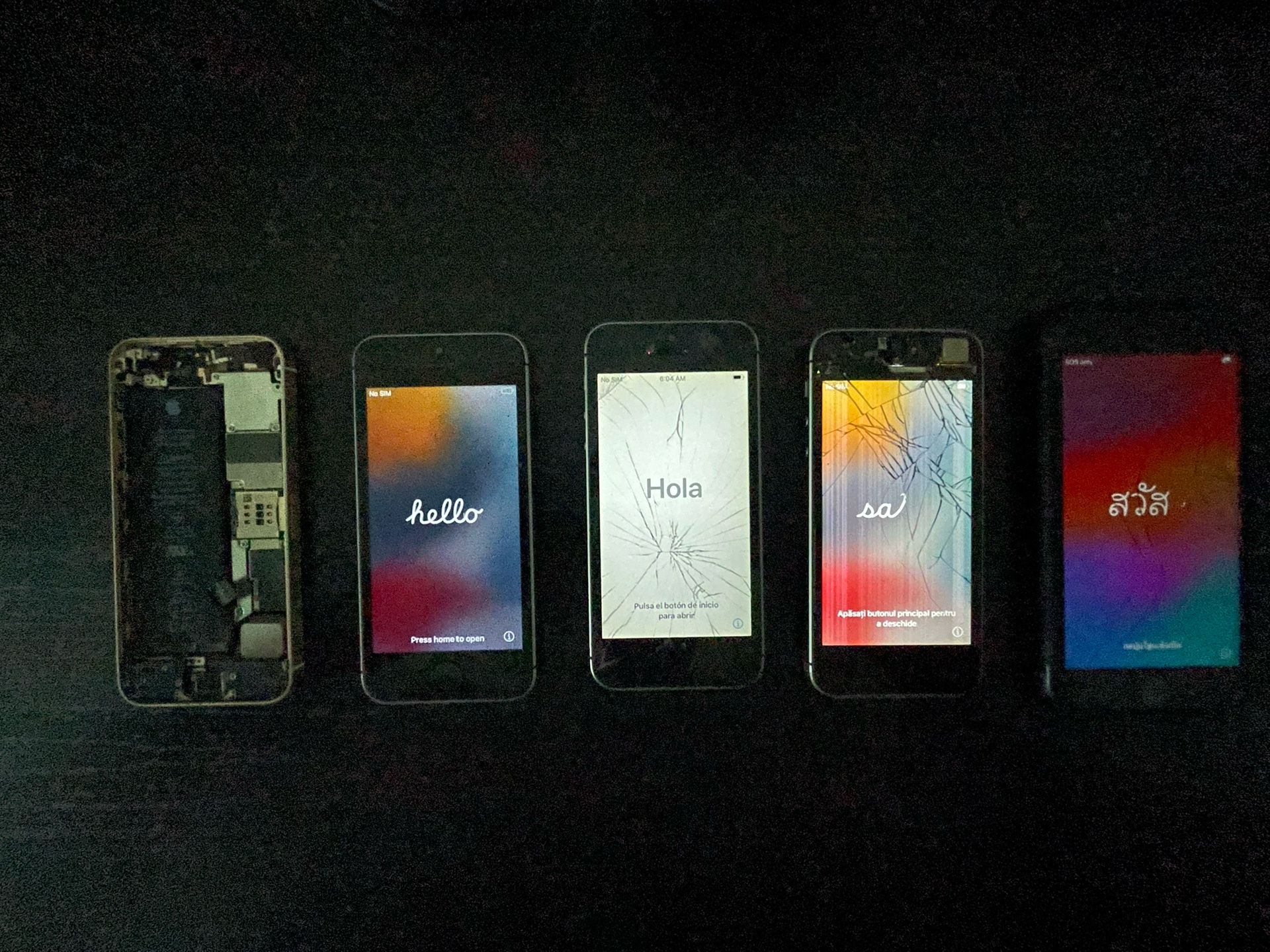 5 phones IPHONE SE , IPHONE SE2 Multiple selling As A Group (Apple Product