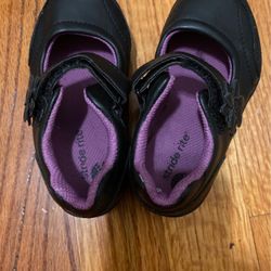 Stride Rite Sz 5.5