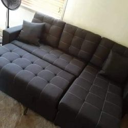 2pcs Sectional Sofa W/pull Out Bed & Storage Chaise