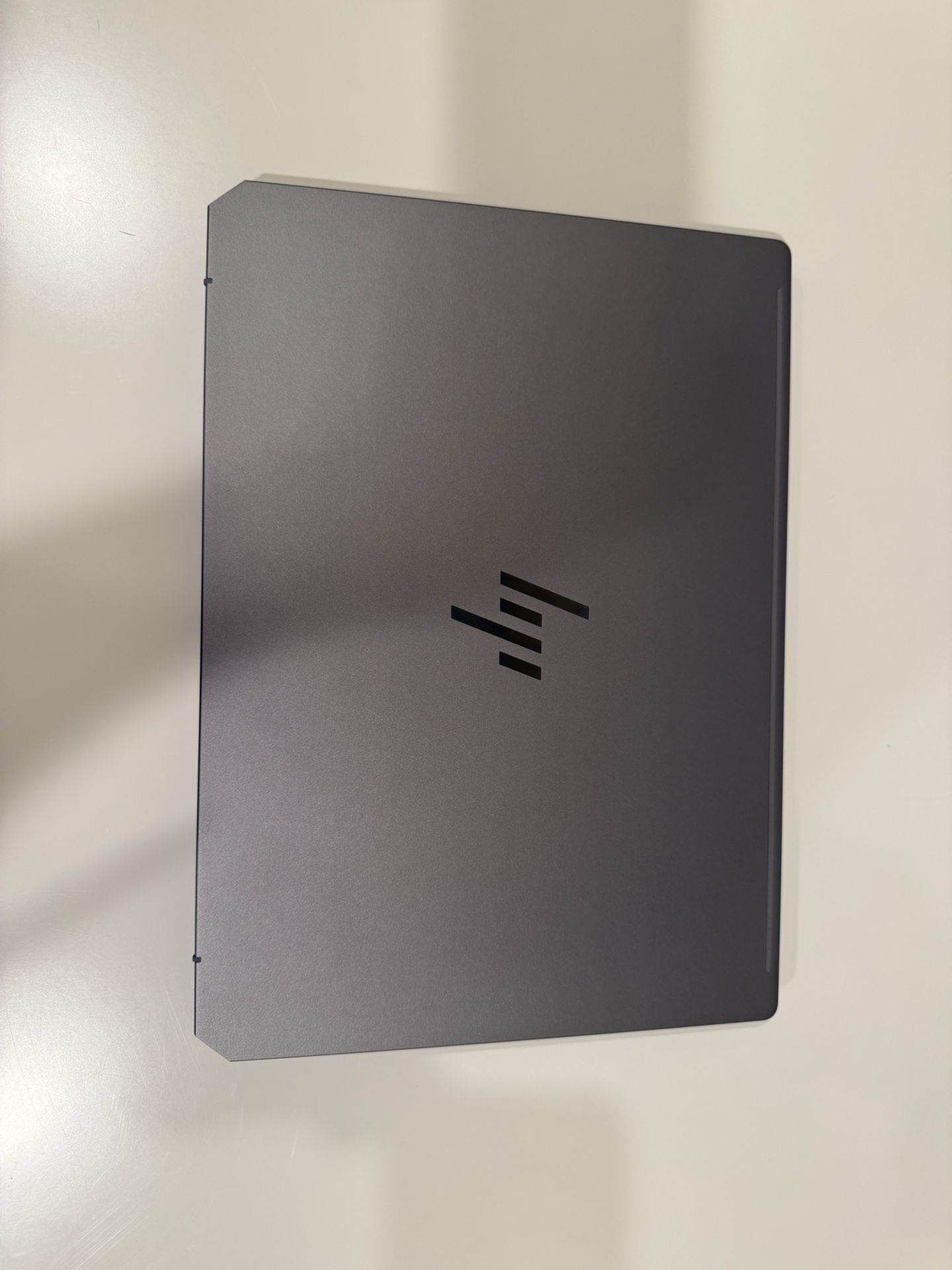 Laptop HP - Copilot+PC - Trade Only - iPad 12.9”