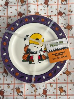 Peanuts Halloween Ceramic Plate Set 8 Inch