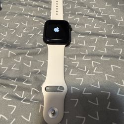 Apple Series 9  Watch 42 MM