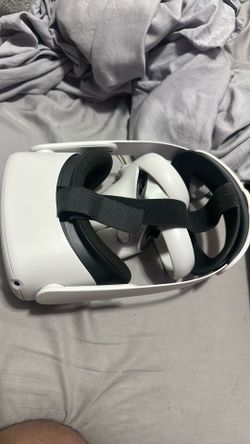 Oculus quest 2 w/ good strap