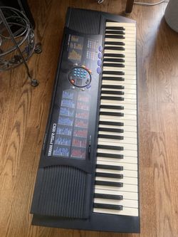 YAMAHA PIANO KEYBOARD