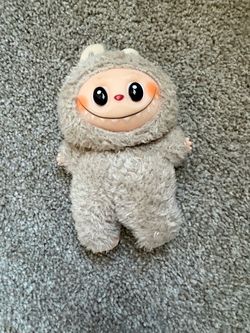 8 Labubu Toys