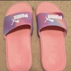 Womens Puma Slides Size 8 Brand New 