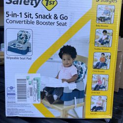 Safety 1st Deluxe 5-in-1 Sit, Snack & Go Convertible Booster Seat, Half Pipe, Toddler