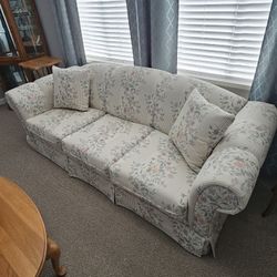 Hide-a-Bed Couch 