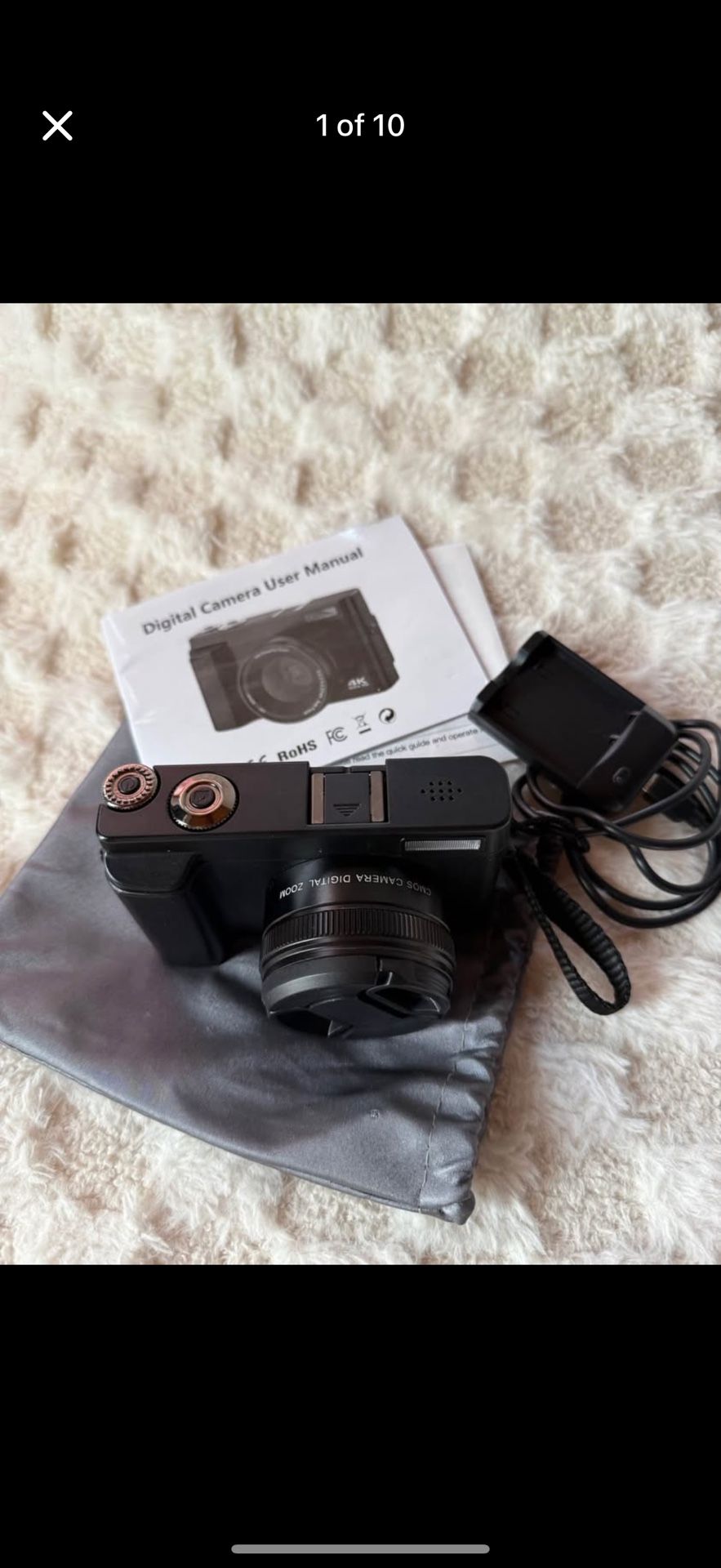 4K Digital Camera with Flip Screen, 48mp, 16x zoom, Slow-mo, Vlogging webcam Like New