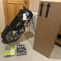 Nike Hybrid Golf Bag And Golf Balls 